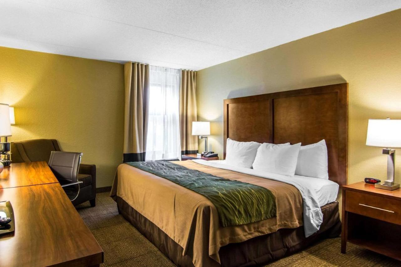 Mulberry Inn Newport News Buitenkant foto